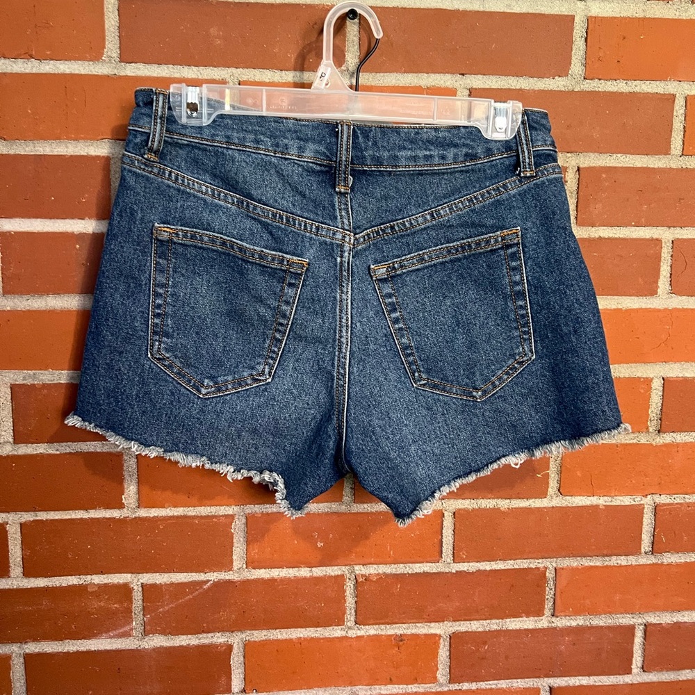 No Boundaries Blue Jean Shorts Frayed Hem - Picture 2 of 3